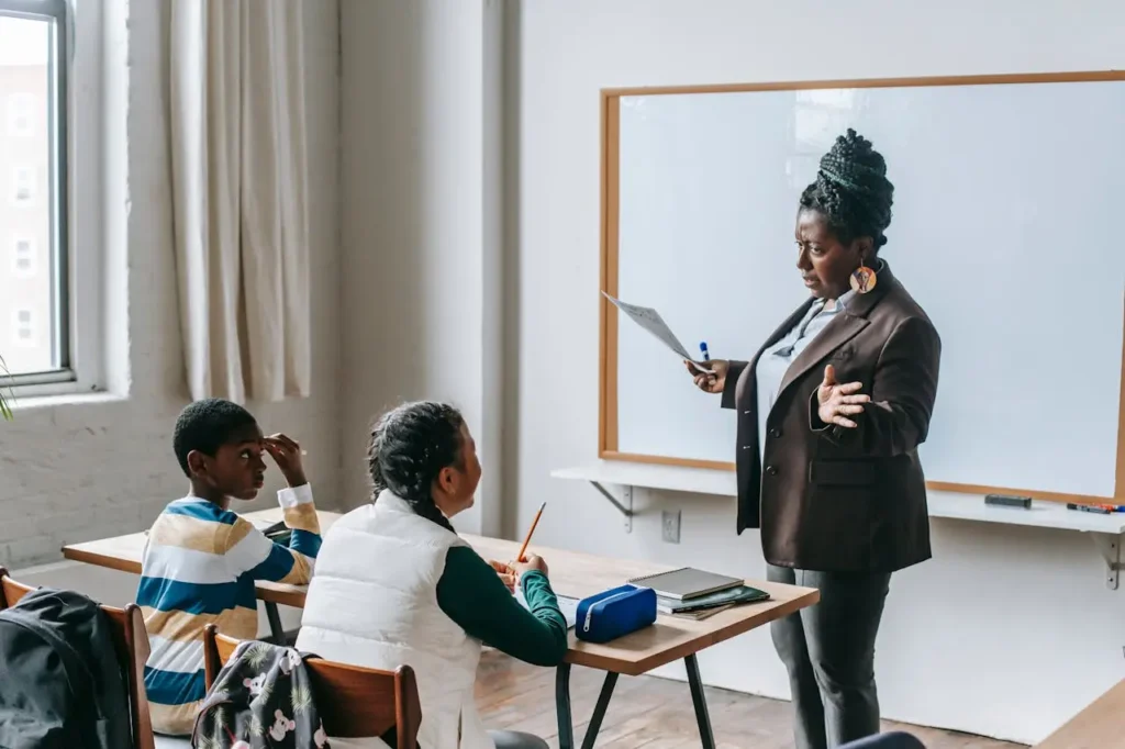 best side hustles for teachers in Kenya